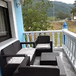 Holiday home Casa Entremolin